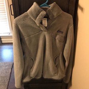 Patagonia fleece pullover